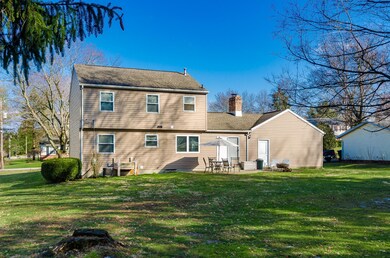 79 Lakeview Dr, Thornville, OH 43076 - photo 4