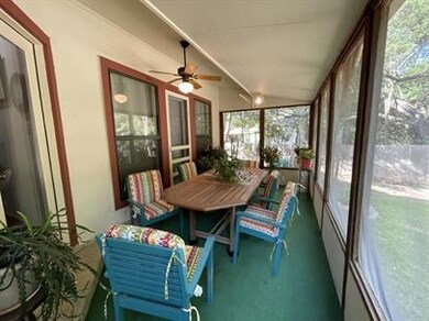 621 Courtney St, Fredericksburg, TX 78624 - photo 6