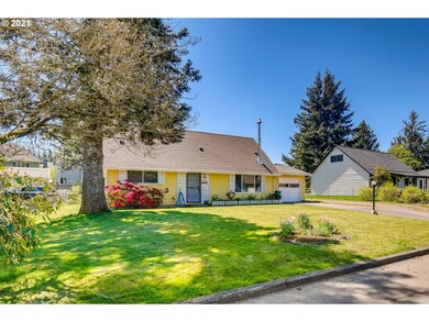 722 SW 15th St, Troutdale, OR 97060 - photo 3