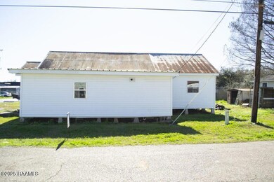 109 N Suire St, Erath, LA 70533 - photo 3