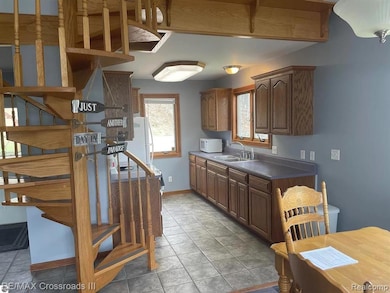 7527 Cove Rd, Hale, MI 48739 - photo 6