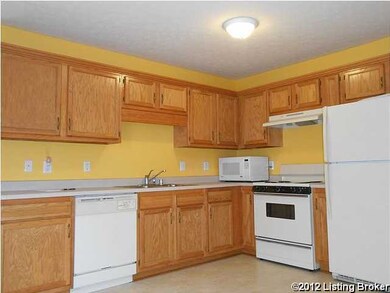 193 Forest Ridge Dr, Mount Washington, KY 40047 - photo 3