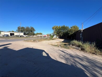 16337 W Bellfort, Sugar Land, TX 77498 - photo 2