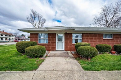 101 E Jackson St, Mentone, IN 46539 - photo 2