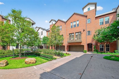 912 Lovett Blvd unit B, Houston, TX 77006 - photo 3