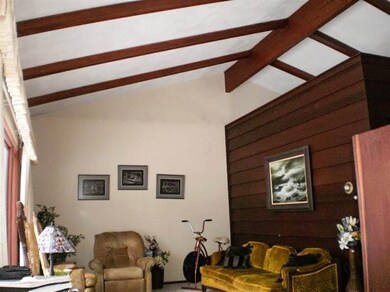 124 Lindenwood Dr, Michigan City, IN 46360 - photo 4