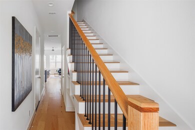 8978 Zurcher Ln, Houston, TX 77080 - photo 2