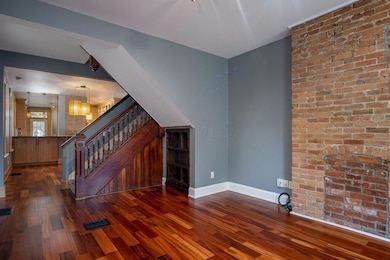 461EBeckSt-2