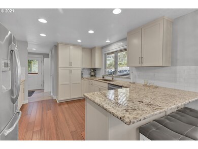 13440 S Cliffside Dr, Mulino, OR 97042 - photo 7