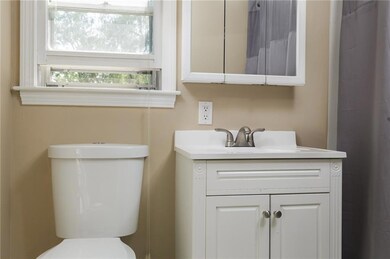 26 Minott St unit A4, South Portland, ME 04106 - photo 7