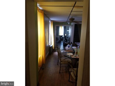 643 N 10th St, Reading, PA 19604 - photo 6