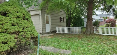 604 N Pear St, Saint Marys, OH 45885 - photo 4