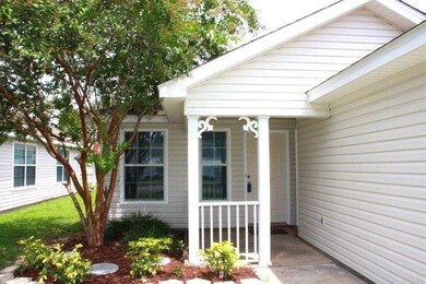 2582 Trailwood Dr, Cantonment, FL 32533 - photo 2