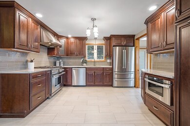 6 Burke Ln, Sutton, MA 01590 - photo 5