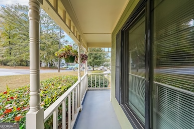 183 Timothy Ln NW unit 1, Lilburn, GA 30047 - photo 4