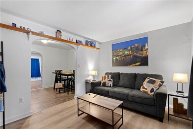 185 Chess St, New Eagle, PA 15067 - photo 7