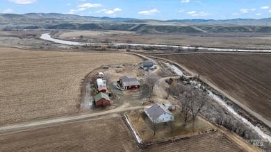 2117 Weiser River Rd, Weiser, ID 83672 - photo 2