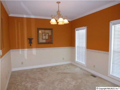 LIVING ROOM AREA