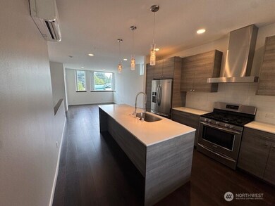 4503 15th Ave S unit B.UP, Seattle, WA 98108 - photo 3