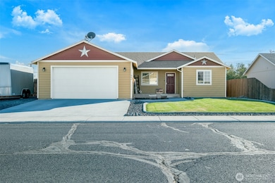 52 Linda Ridge Loop, Ephrata, WA 98823 - photo 2