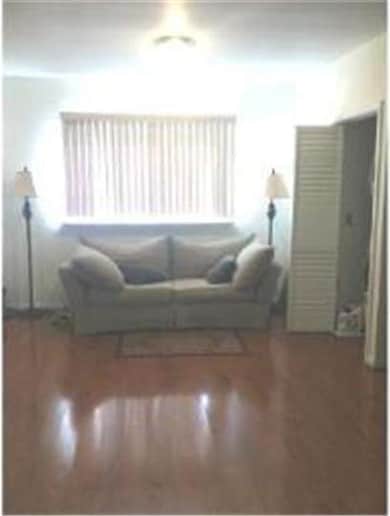 1196 E 9th St, Crum Lynne, PA 19022 - photo 6