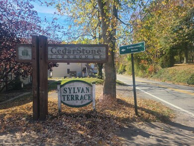 400 Cedarstone Rd, Morgantown, WV 26505 - photo 4