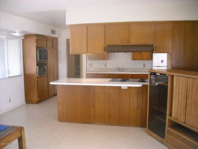 Kitchen / Family
