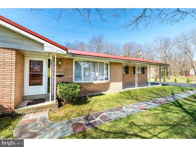 123 Lincoln Ave, Orwigsburg, PA 17961 - photo 3