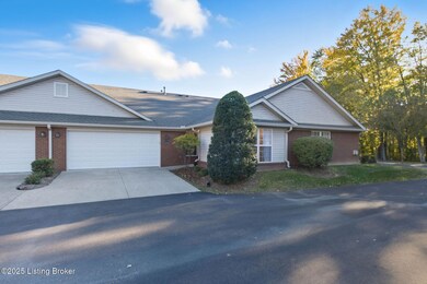 9233 Hawthorne Pointe Dr unit 9233, Louisville, KY 40272 - photo 3