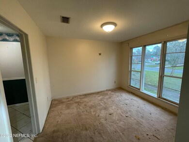 706 Trinidad Rd, Jacksonville, FL 32216 - photo 4