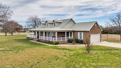 858 Redwood St, Wilson, OK 73463 - photo 2