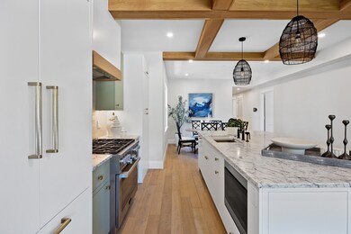 144 Linden St unit 3, Wellesley, MA 02482 - photo 2