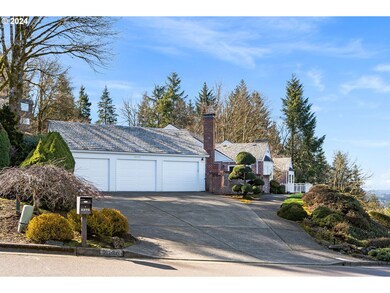 2370 Palisades Crest Dr, Lake Oswego, OR 97034 - photo 2