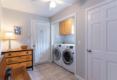 7 Random Rd, Bedford, NH 03110 - photo 4