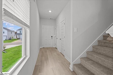 666 Cozy Bluff Rd, Spartanburg, SC 29301 - photo 6