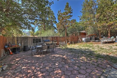 428 Maple Ln, Sugarloaf, CA 92386 - photo 4