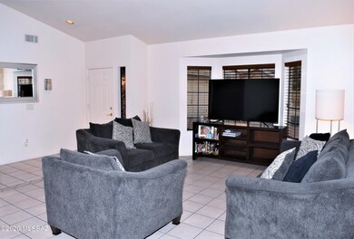 Front Entrance - Living Room