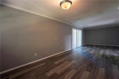 3301 Henderson Mill Rd unit F1, Atlanta, GA 30341 - photo 5