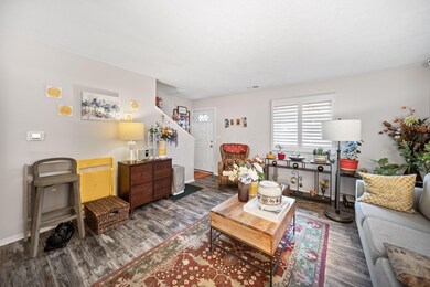 3245 Summertime Ct unit 21, Columbus, OH 43221 - photo 7