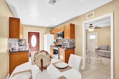 2349 Seminole Blvd, West Palm Beach, FL 33409 - photo 2