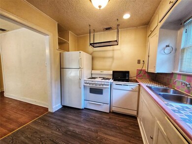 6006 La Vista Dr, Dallas, TX 75206 - photo 6