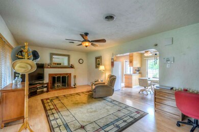 Living Room (1)