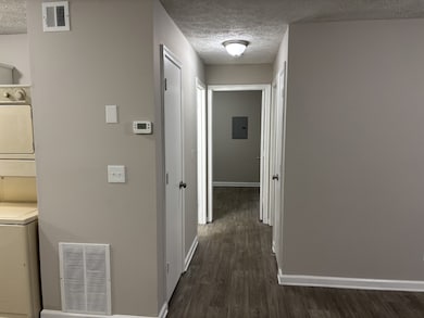 3239 Tower Dr unit B, Clarksville, TN 37042 - photo 2