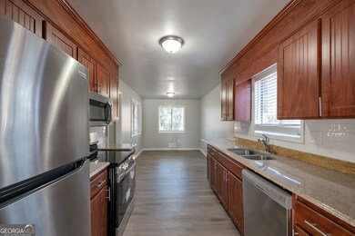 1870 Sandgate Cir, Atlanta, GA 30349 - photo 6