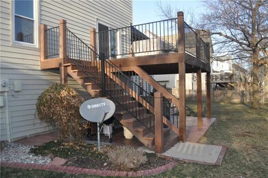 8545 Oakview Dr, Lenexa, KS 66215 - photo 3