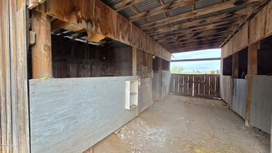 5008 N Joe Hines Rd, Willcox, AZ 85643 - photo 5