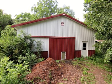 30' x 30' Morton building