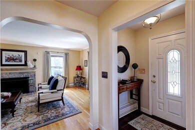 287 Cole Ave, Providence, RI 02906 - photo 4
