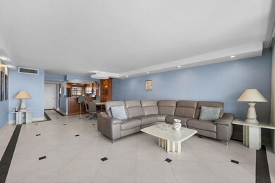 Bayshore Towers unit 904, Fort Lauderdale, FL 33304 - photo 6