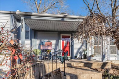 9029 Acuff Ln, Lenexa, KS 66215 - photo 4